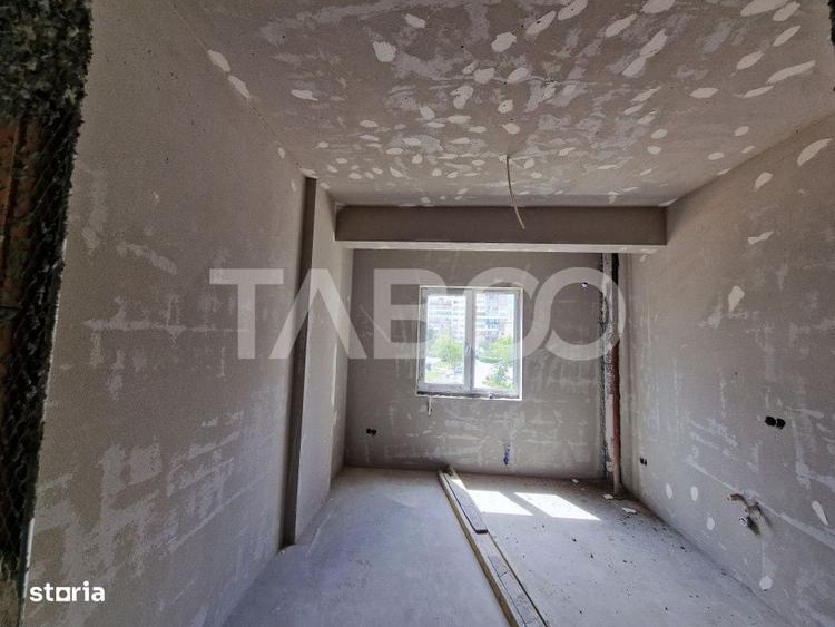 Apartament cu 3 camere decomandat în Șelimbăr