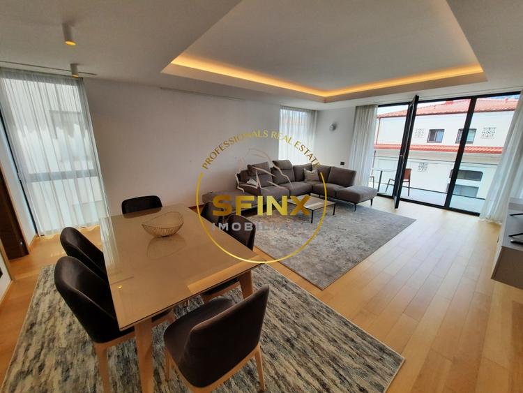 Apartament cu 4 camere decomandat, mobilat în Primăverii