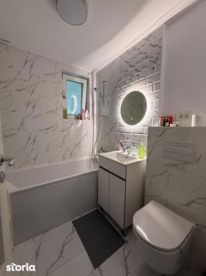 Apartament cu 2 camere semidecomandat, mobilat în P-ța Unirii