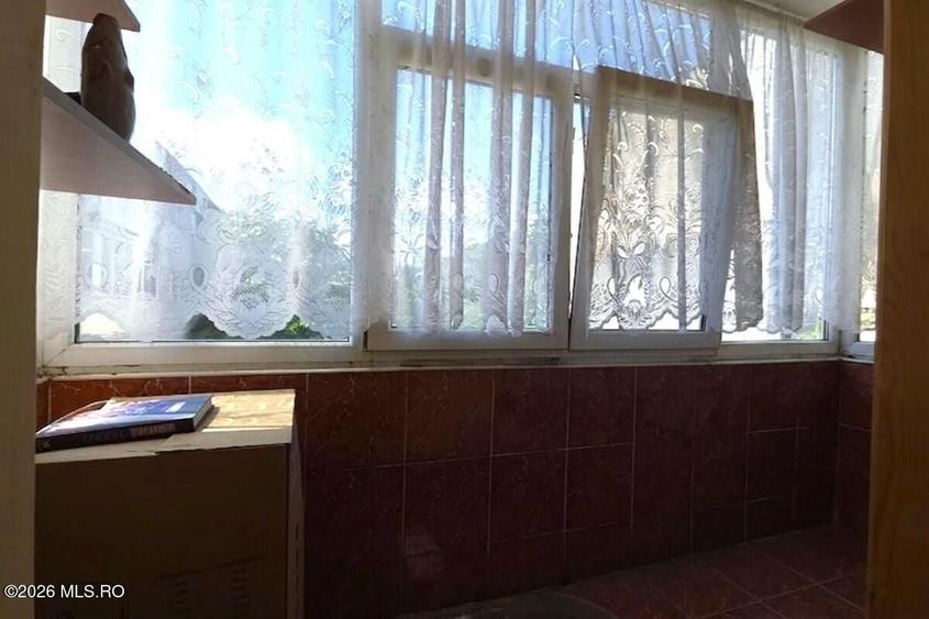 Tomis Nord - Badea Cartan, apartament cu 3 camere, decomandat, etaj 3! - 15