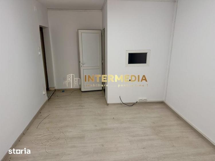 Spațiu comercial, de 75 mp, în Cetate