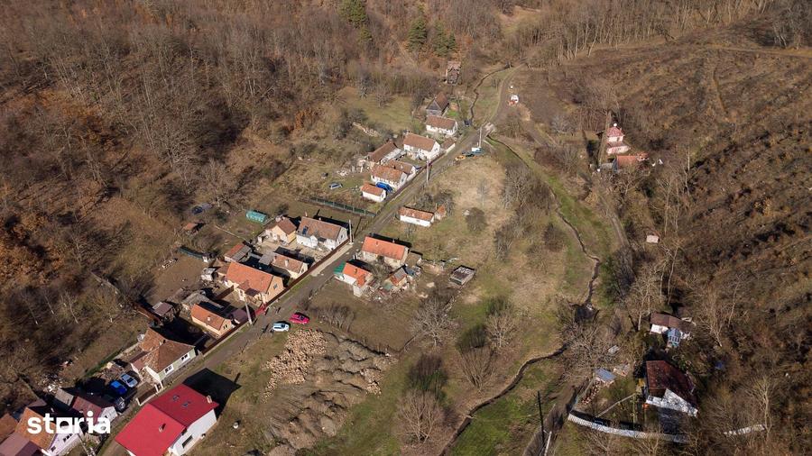 Teren de 302 mp, în Central