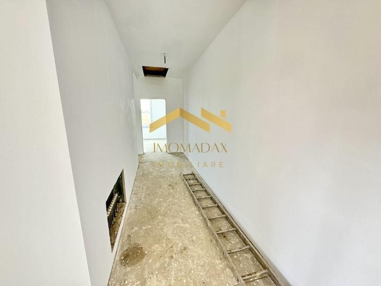Duplex cu 3 camere cu Canalizare în Bucovăț (Remetea Mare)