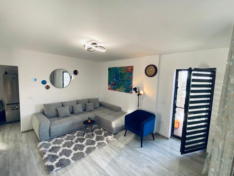 Apartament cu 2 camere decomandat în Valea Lupului