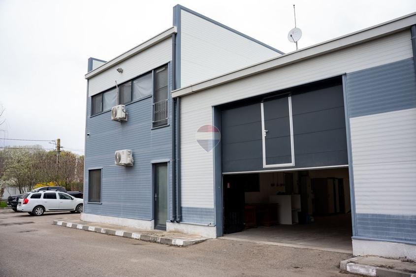 Spațiu industrial, de 858 mp, în Conțești