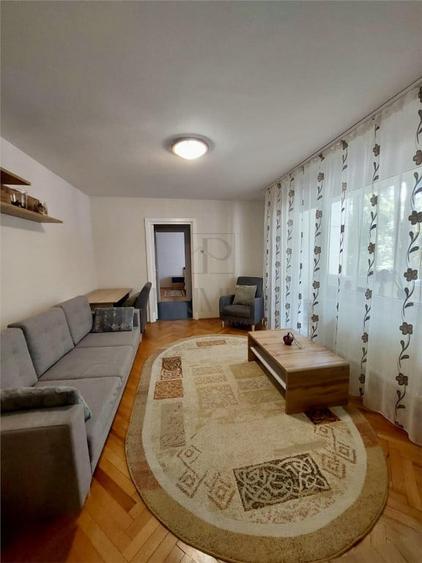 Apartament cu 2 camere semidecomandat în Gheorghe Lazăr