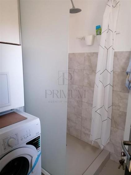 Apartament cu 3 camere semidecomandat, mobilat în Șagului