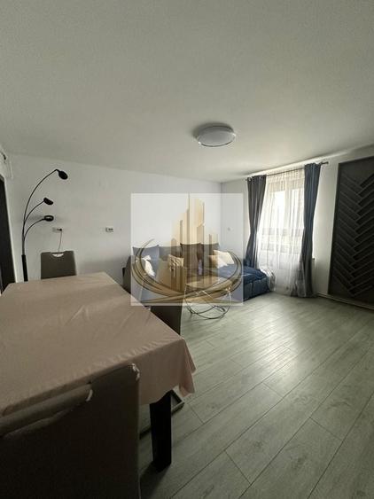 Casă individuală cu 5 camere cu Canalizare în Săcălaz