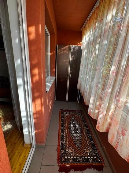 Apartament cu 2 camere decomandat, mobilat în Zahana