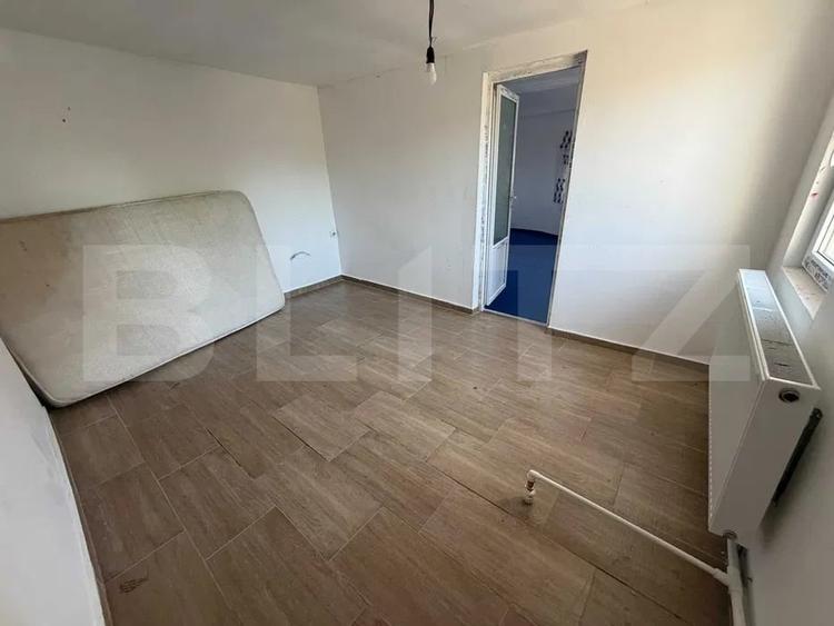Casă individuală cu 5 camere cu Canalizare în Sângeorgiu de Mureș