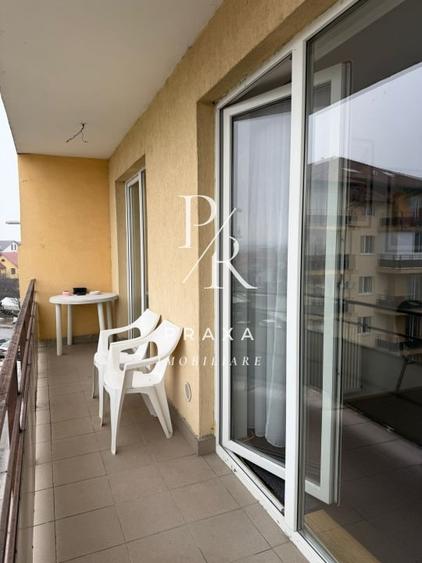 Apartament cu 2 camere semidecomandat, mobilat în Florești