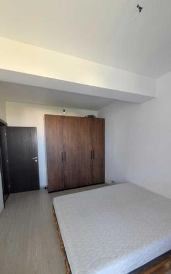 Apartament cu 2 camere decomandat, mobilat în Apărătorii Patriei