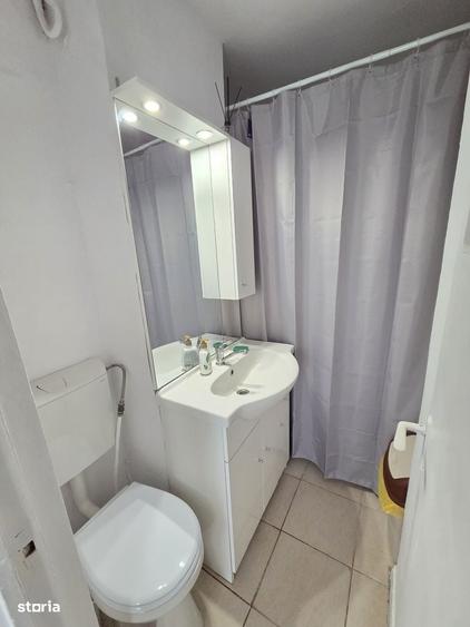 Spațiu comercial, de 25 mp, în Ultracentral