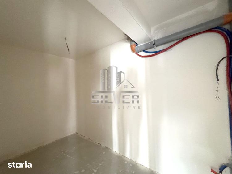 Casă cu 4 camere cu Teren 180 Mp în Florești