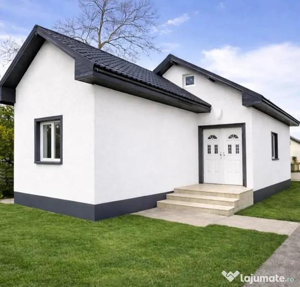 Casă cu 3 camere cu Teren 250 Mp în Lumina
