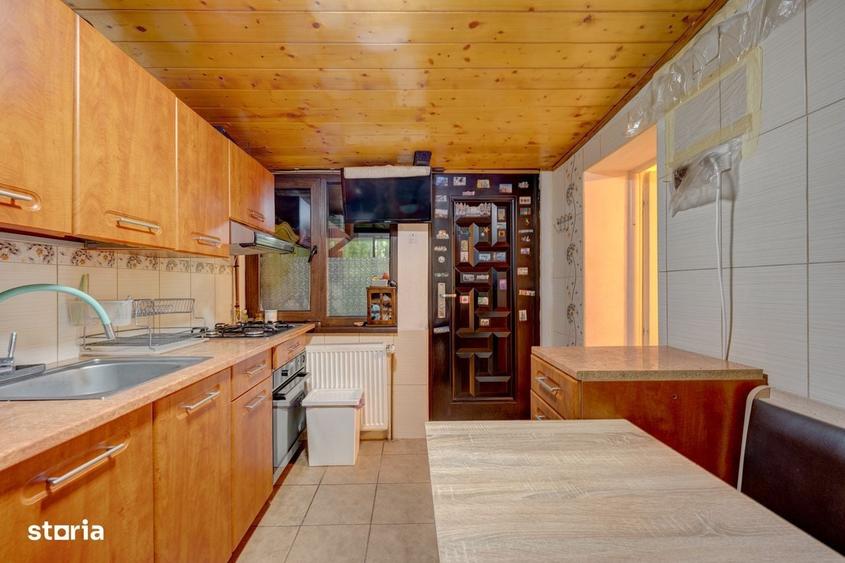 Casă cu 4 camere cu Teren 168 Mp în Băneasa