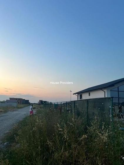 Teren Construcții intravilan de 539 mp, în Tunari