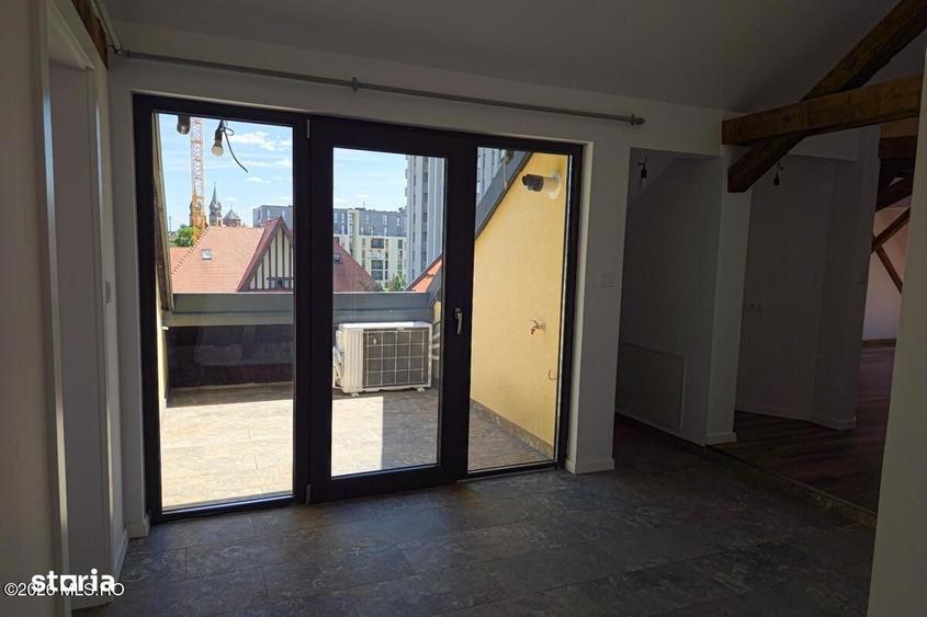 Apartament cu 4 camere în Take Ionescu