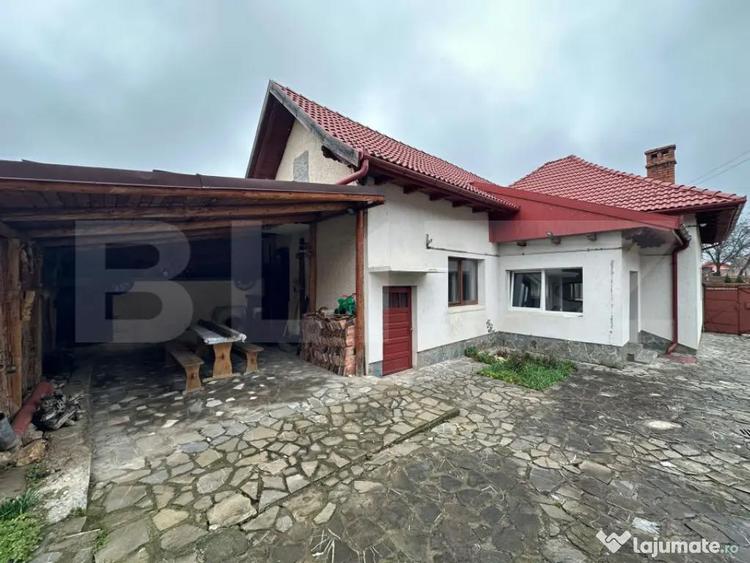 Casă cu 3 camere cu Teren 2544 Mp în Baciu