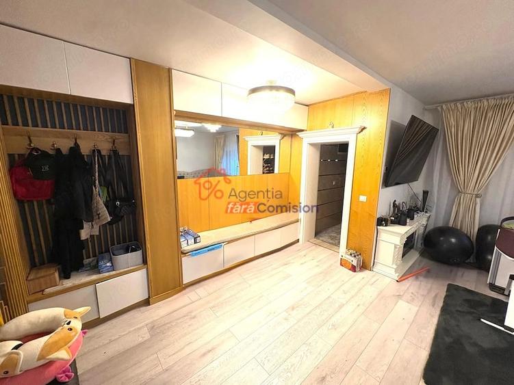 Casă cu 2 camere cu Teren 1200 Mp în Filiași
