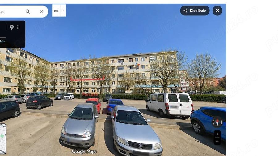 Apartament cu 4 camere semidecomandat în Sud