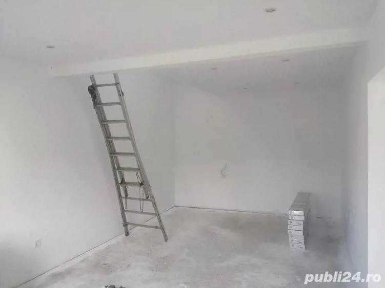 Casă cu Teren 1000 Mp în Chiojdu