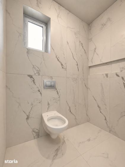 Casă cu 4 camere cu Teren 390 Mp în Central