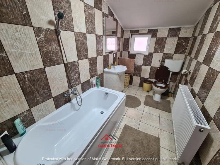 Casă cu 5 camere cu Teren 820 Mp în Câmpina