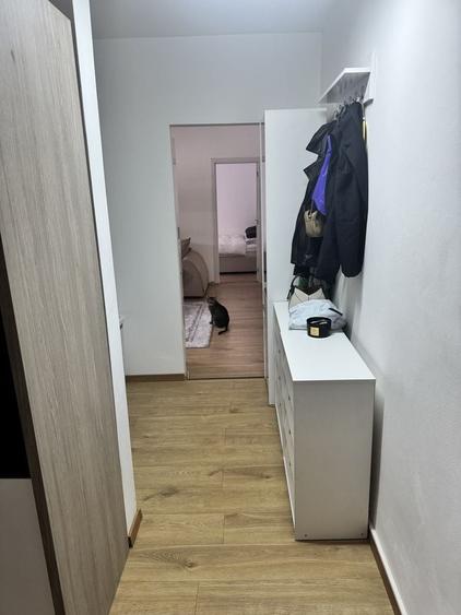 Apartament cu 2 camere semidecomandat în Calea Moldovei