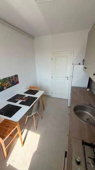Apartament cu 2 camere decomandat, mobilat în Giroc