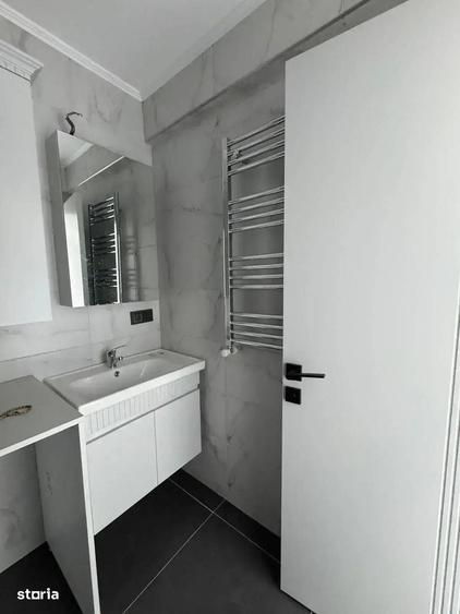Apartament cu 2 camere semidecomandat în Titan