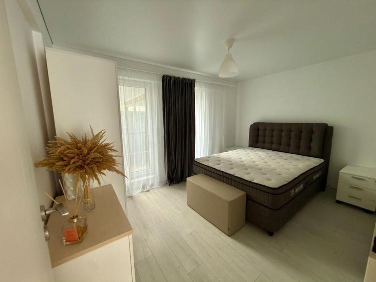 Apartament cu 2 camere decomandat, mobilat în Metalurgiei