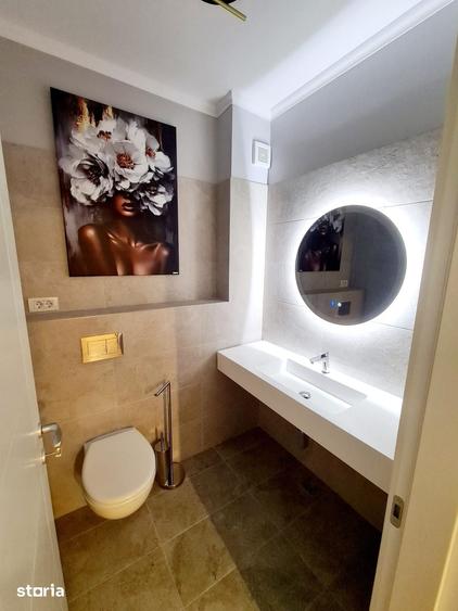Apartament cu 3 camere în Central