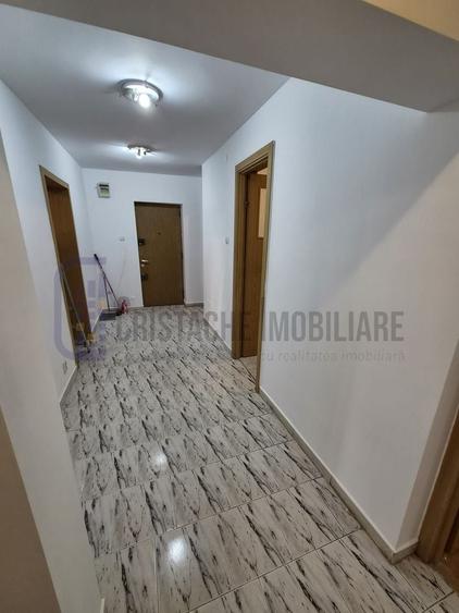 Spatiu birou | PARTER | 3 camere | 2 bai | Calea Calarasilor - 9