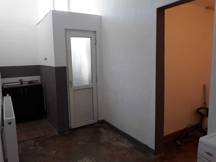Spațiu comercial, de 48 mp, în Nord