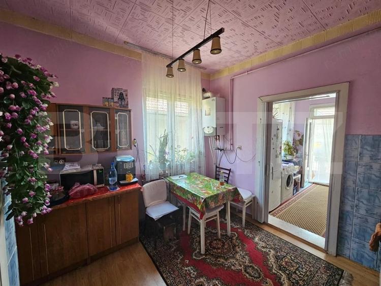 Casă cu 2 camere cu Teren 847 Mp în Unirea