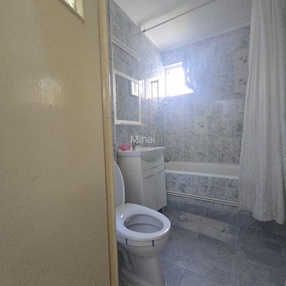 Apartament 3 camere - Crangasi
