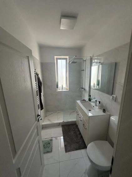 Apartament cu 4 camere decomandat în Calea Urseni