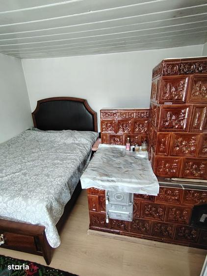 Casă cu 3 camere cu Teren 1500 Mp în Verești