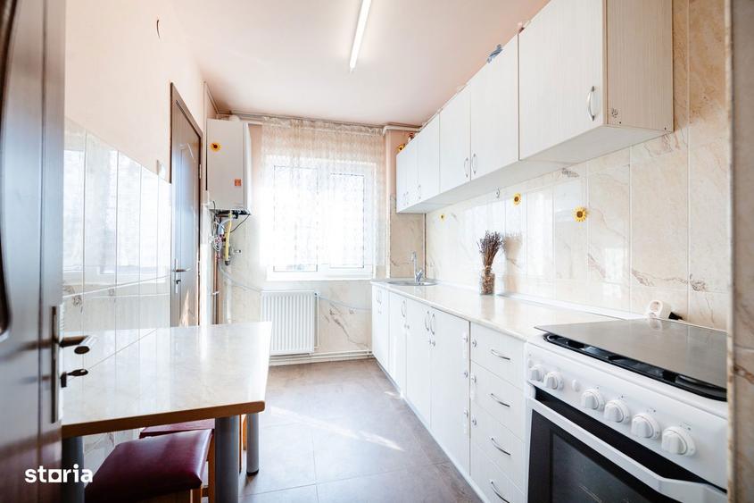 Apartament cu 3 camere în Central