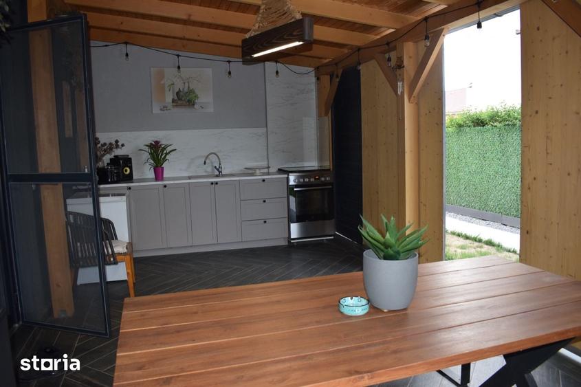 Casă cu 3 camere cu Teren 400 Mp în Rogerius