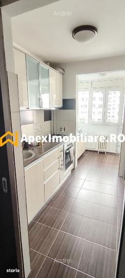 Apartament cu 3 camere decomandat în Sălăjan
