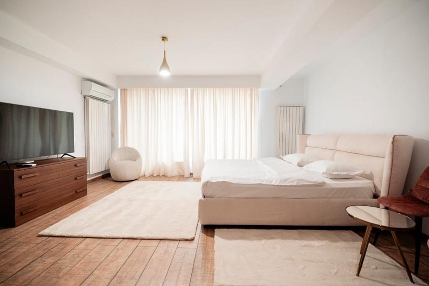 Apartament cu 2 camere semidecomandat, mobilat în Nord
