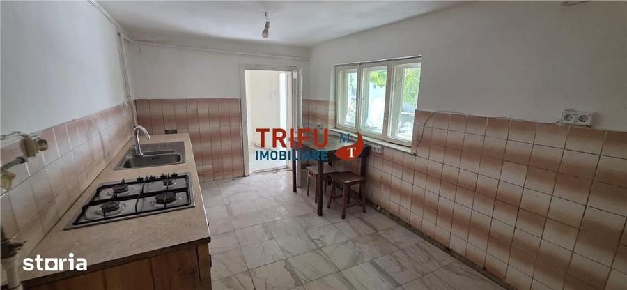 Casă cu 3 camere cu Teren 2398 Mp în Cricău