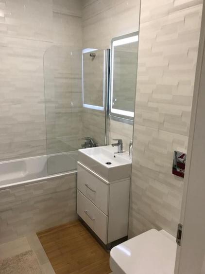 Apartament cu 2 camere decomandat în Politehnica