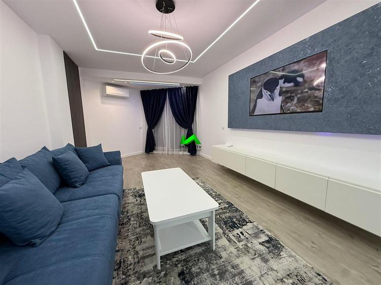Apartament cu 2 camere decomandat, mobilat în Hipodrom 3