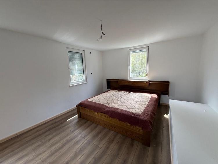 Casă cu 4 camere în Horodnic