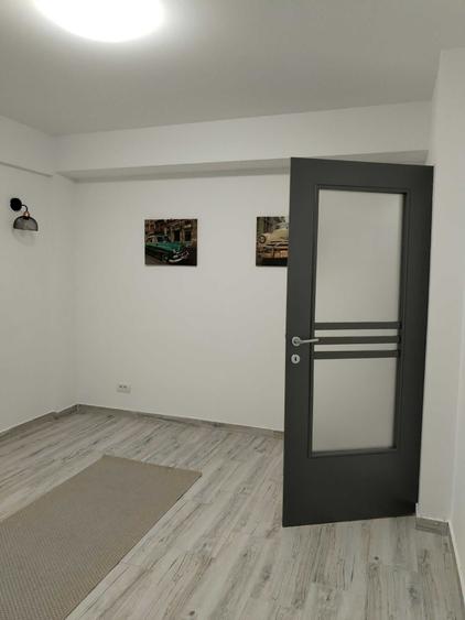 Apartament cu 2 camere decomandat în Obor
