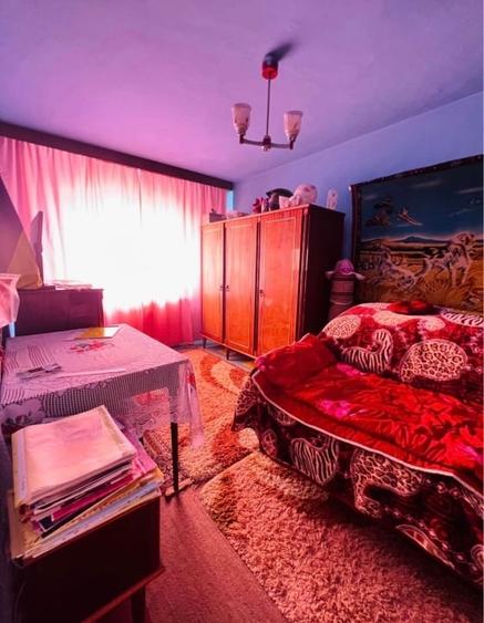 Apartament cu 2 camere semidecomandat, mobilat în 6 Vânători