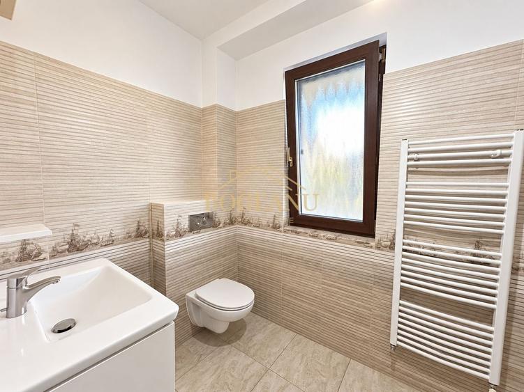 Casă individuală cu 4 camere cu Piscina în Moșnița Veche